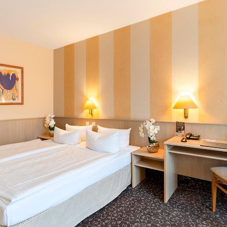 Plaza Inn Chemnitz Esterno foto