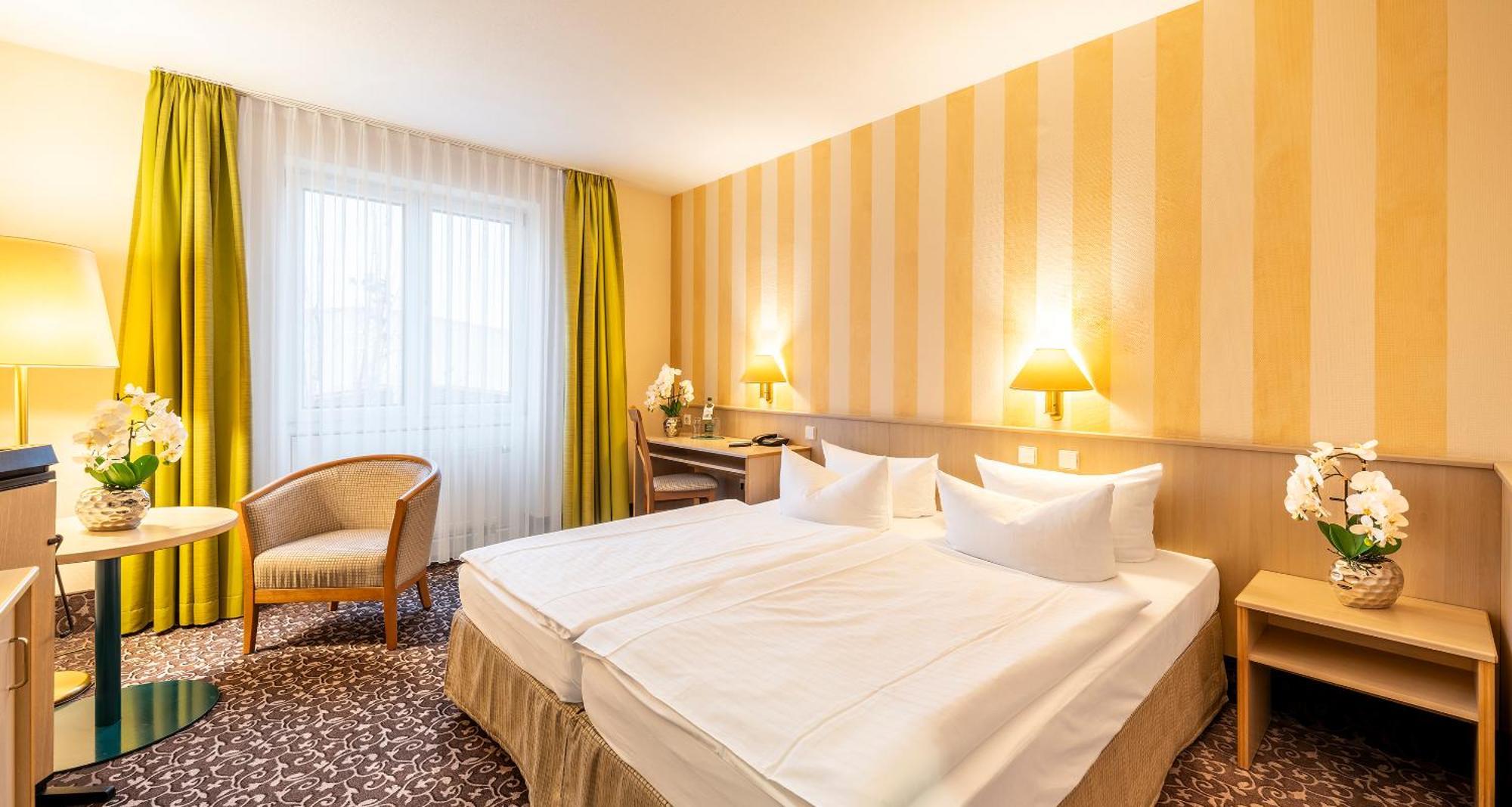 Plaza Inn Chemnitz Esterno foto